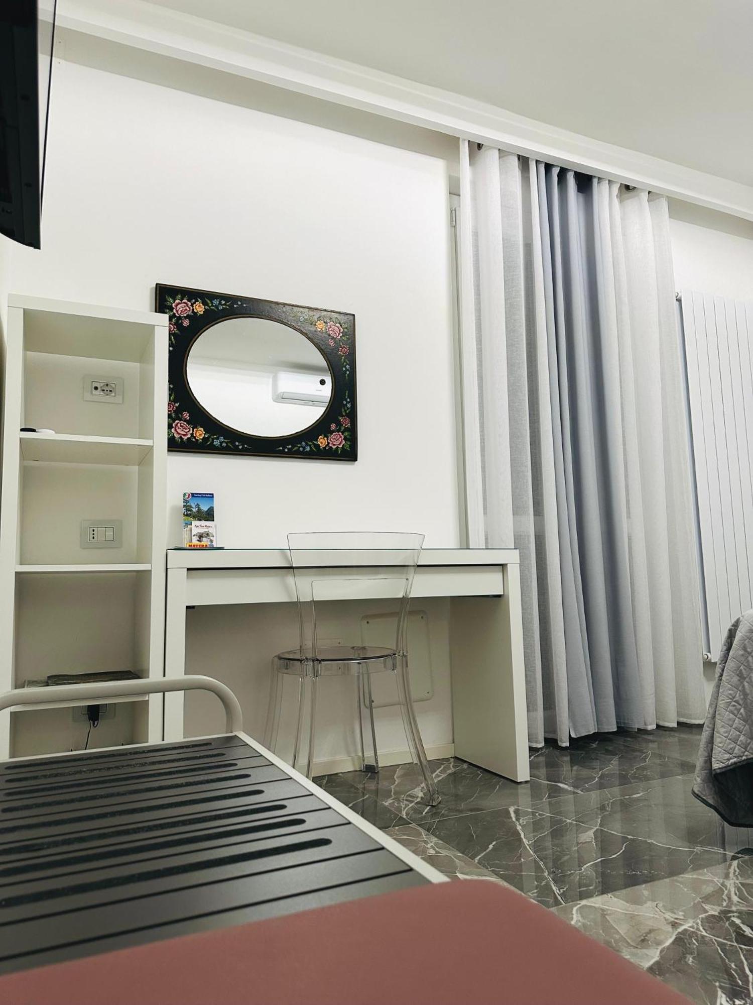 Dimora In Pieno Centro Apartment Matera Luaran gambar
